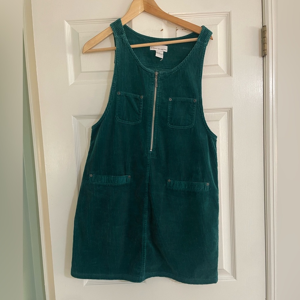 Vintage NY Jean Corduroy Jumper Green Small
